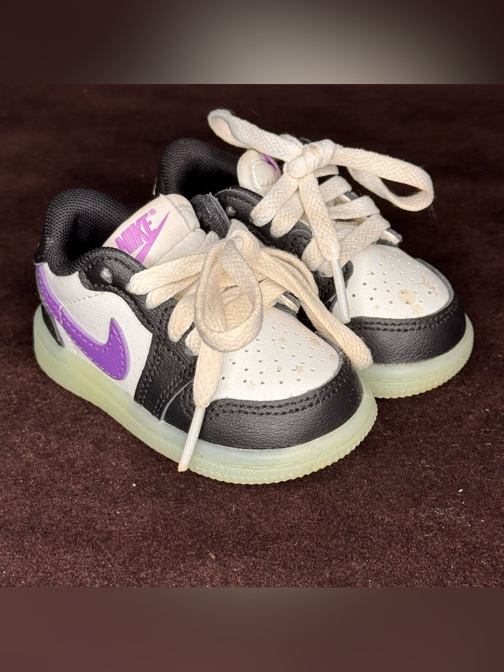Nike Air Jordan 1 Retro Low OG Black Raspberry Toddler 3C